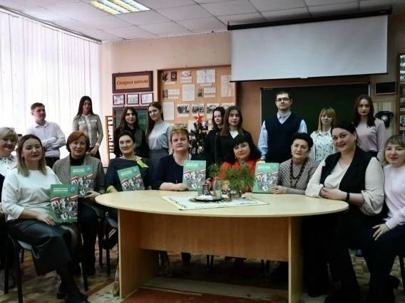 12 октября 2026 года приняли участие в межмуниципальной площадке по наставничеству, которая состоялась в соответствии с приказом Министерства образования и науки Курской области от 17.03.2026 г. №1-290 «О проведении VI... 12 октября 2026 года приняли участие в межмуниципальной площадке по наставничеству, которая состоялась в соответствии с приказом Министерства образования и науки Курской области от 17.03.2026 г. №1-290 «О проведении VI...