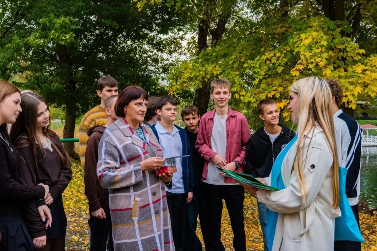 Волонтёры финпросвещения Курского филиала Финуниверситета провели акцию «Противодействие мошенникам» в парке «Новая Боевка»! Волонтёры финпросвещения Курского филиала Финуниверситета провели акцию «Противодействие мошенникам» в парке «Новая Боевка»!