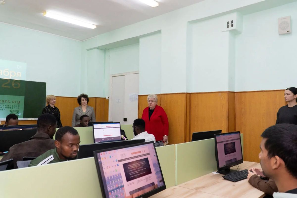 Сотрудники УФК по Курской области приняли участие во Всероссийском экономическом диктанте Сотрудники УФК по Курской области приняли участие во Всероссийском экономическом диктанте