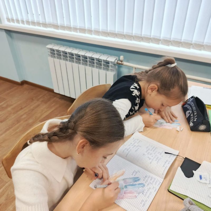 «Под Покровом Богородицы» — под таким названием прошел урок ОРКСЭ для обучающихся 4 класса Верхнелюбажской школы «Под Покровом Богородицы» — под таким названием прошел урок ОРКСЭ для обучающихся 4 класса Верхнелюбажской школы