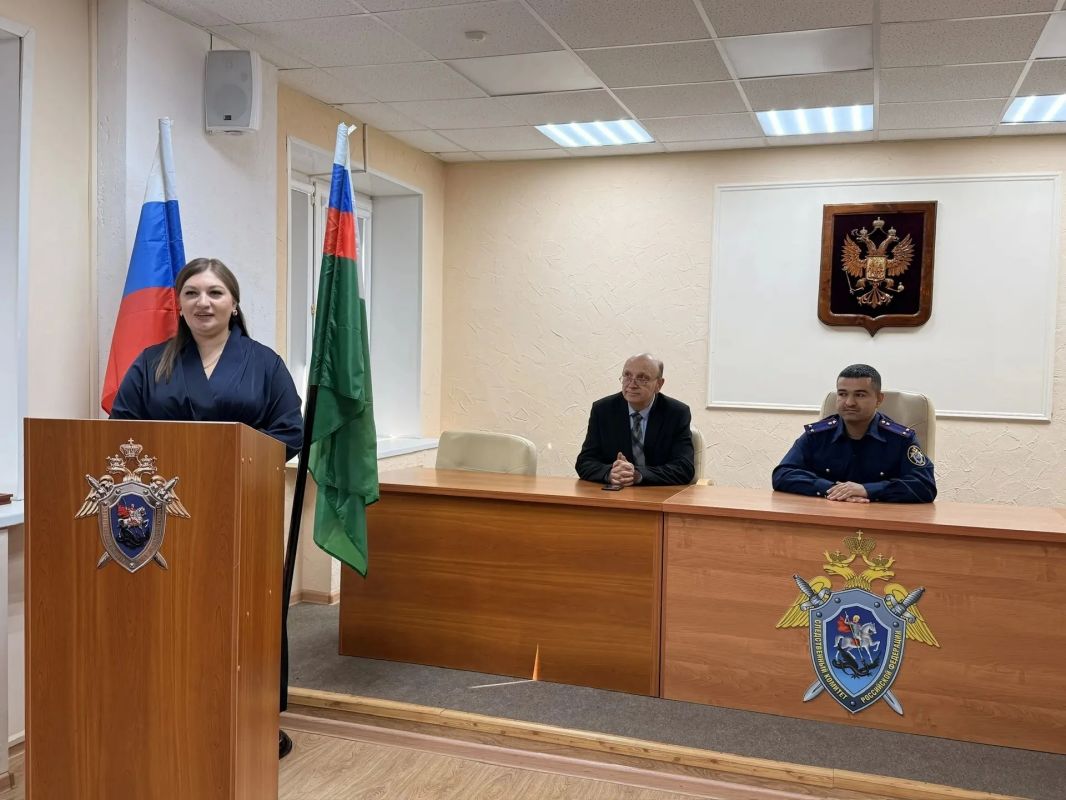 Представитель региональной общественной организации «Союз ветеранов следствия» Курской области О.П. Темираев встретился с кадетами СК России Представитель региональной общественной организации «Союз ветеранов следствия» Курской области О.П. Темираев встретился с кадетами СК России