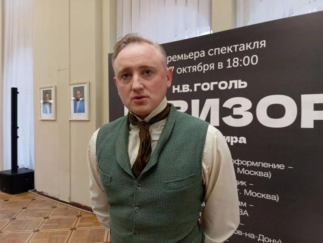 «Пьеса о темноте человеческой души»: Курский драмтеатр поставил «Ревизора» «Пьеса о темноте человеческой души»: Курский драмтеатр поставил «Ревизора»