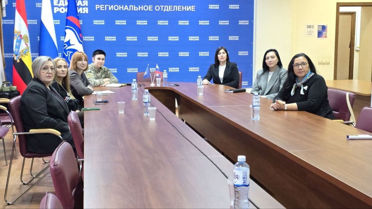 Екатерина Харченко: 3 сезон проекта «Мои наставники» объединил больше 10 тысяч человек из 65 регионов России Екатерина Харченко: 3 сезон проекта «Мои наставники» объединил больше 10 тысяч человек из 65 регионов России