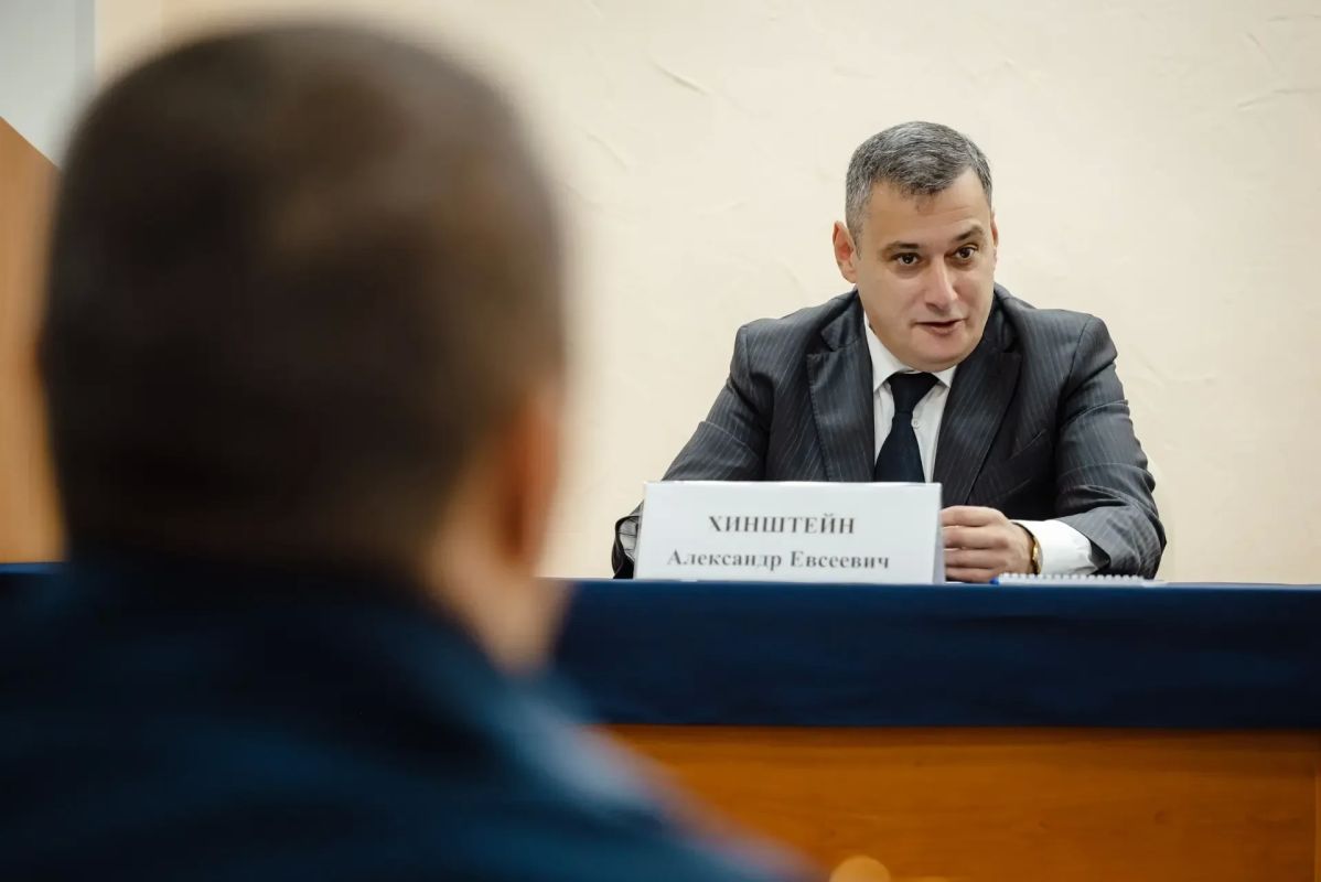 Александр Хинштейн представил коллективу СУ СК по Курской области полковника юстиции Никиту Севостьянова Александр Хинштейн представил коллективу СУ СК по Курской области полковника юстиции Никиту Севостьянова