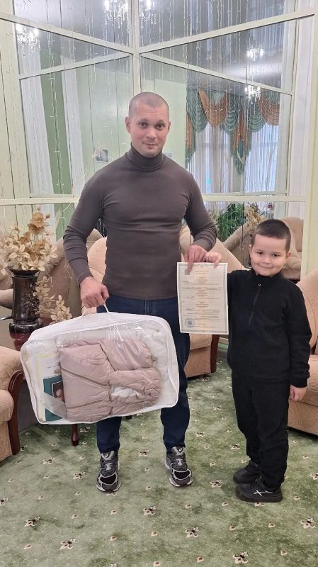 В органах ЗАГС Курской области идет подготовка ко Всероссийскому Дню отца, который в 2026 году будет отмечаться 18 октября