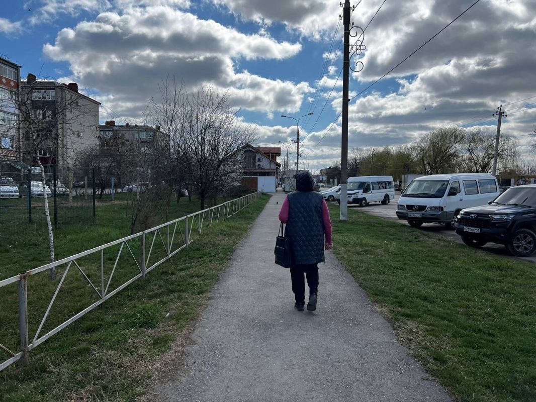 От 500 рублей до 17 тысяч: пенсионерам в ряде регионов перечислят разовую выплату