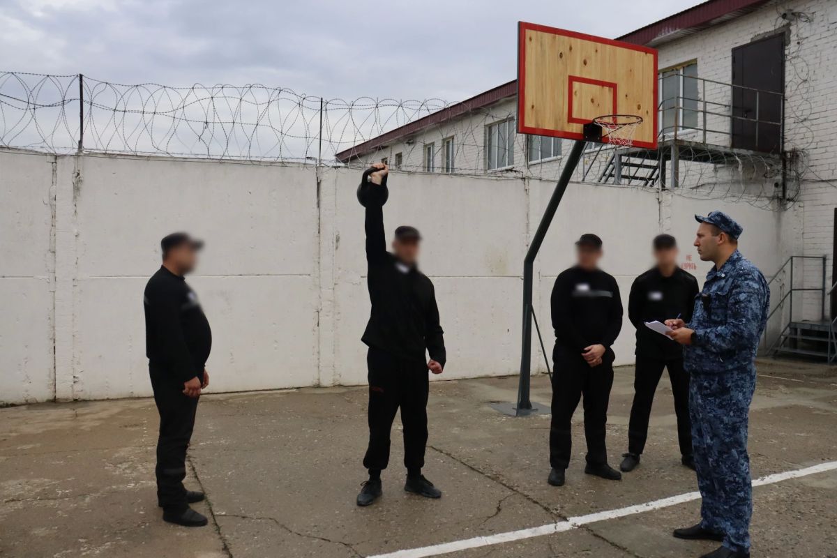 В ИК-9 отметили День отца. Накануне в исправительной колонии № 9 УФСИН России по Курской области для осужденных были организованы мероприятия, приуроченные к празднованию Дня отца В ИК-9 отметили День отца. Накануне в исправительной колонии № 9 УФСИН России по Курской области для осужденных были организованы мероприятия, приуроченные к празднованию Дня отца