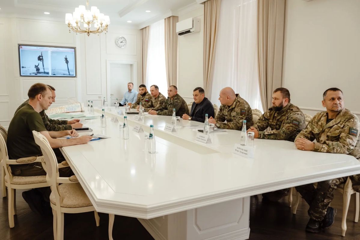 Александр Хинштейн: 20 октября — День военного связиста Александр Хинштейн: 20 октября — День военного связиста