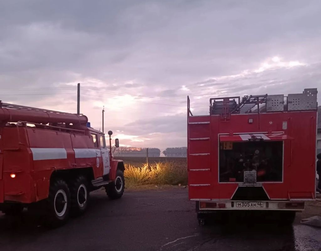 Горение в зерносушилке ликвидировано огнеборцами ПЧ Медвенского района Горение в зерносушилке ликвидировано огнеборцами ПЧ Медвенского района