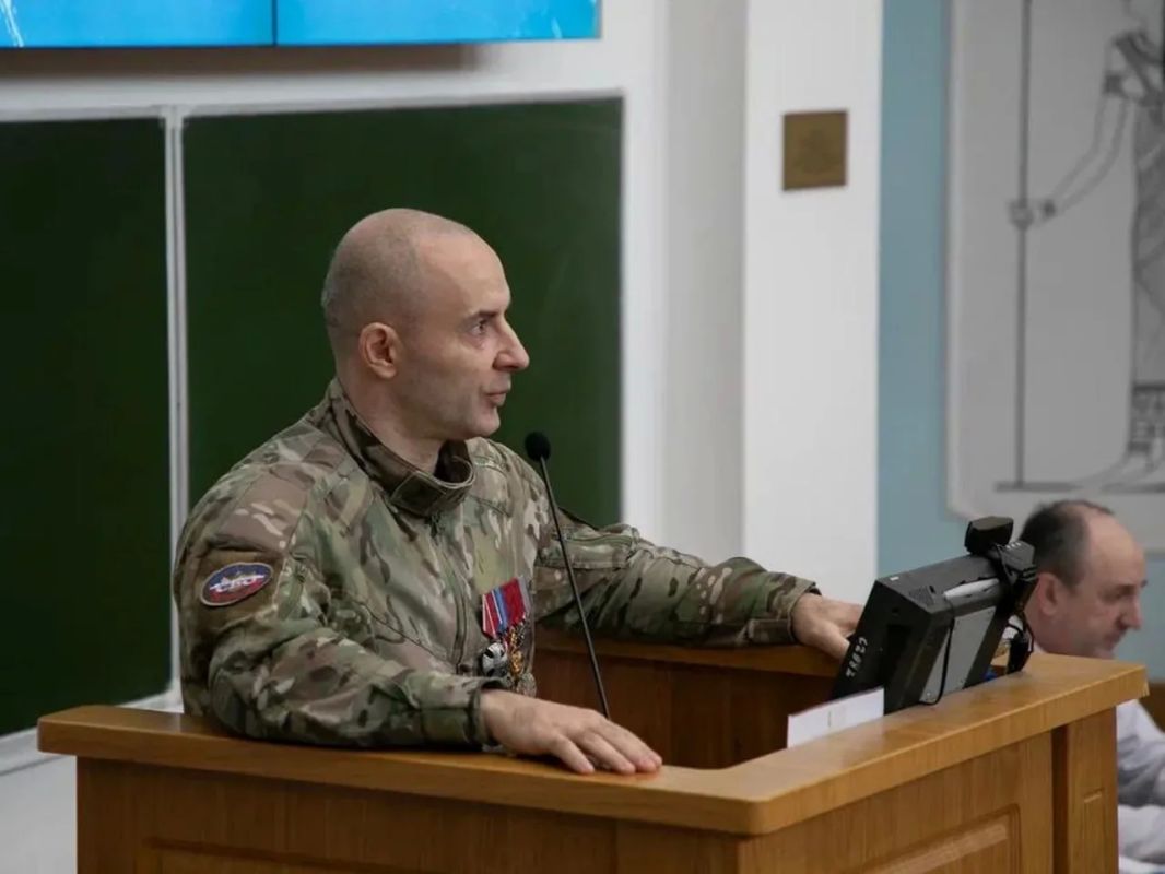 В Курской области появился первый в России уполномоченный по правам участников СВО: им стал участник СВО, бывший спецназовец Максим Калуцких