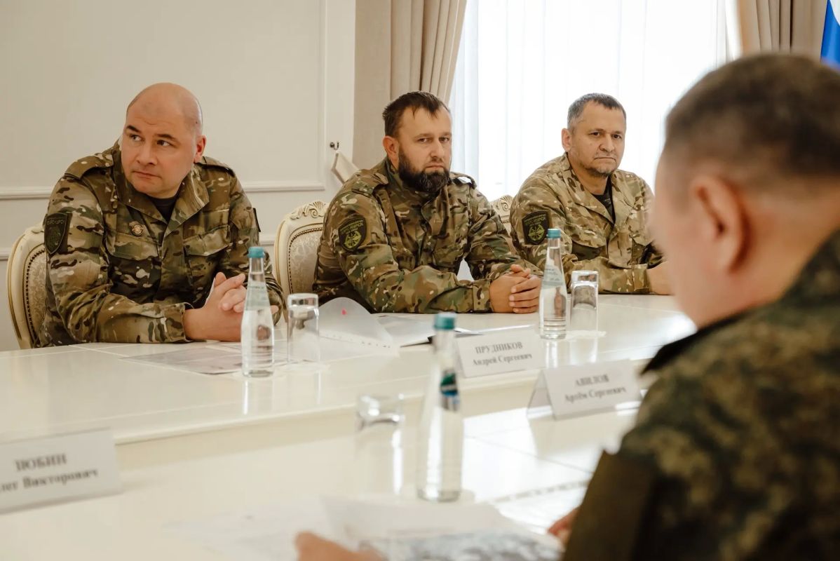 Александр Хинштейн: 20 октября — День военного связиста Александр Хинштейн: 20 октября — День военного связиста