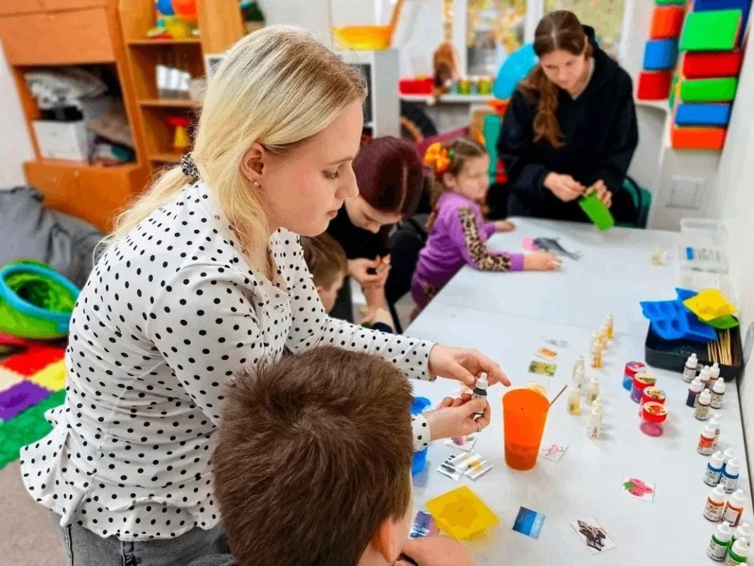 «Новые люди» открыли в Курске инклюзивное пространство для особенных детей и их родителей