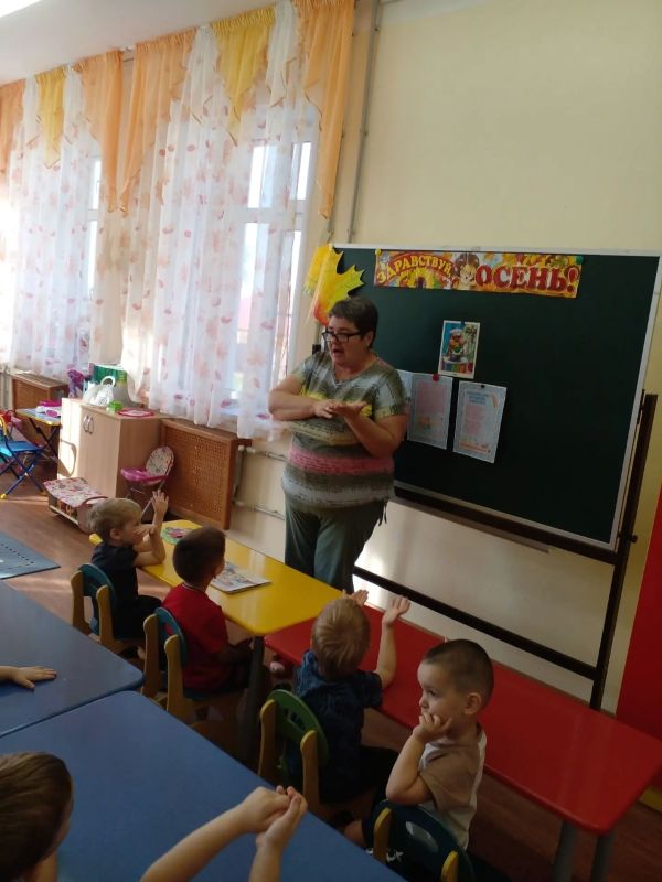 Ежегодно 20 октября свой профессиональный праздник - День повара отмечают повара и кулинары всего мира Ежегодно 20 октября свой профессиональный праздник - День повара отмечают повара и кулинары всего мира