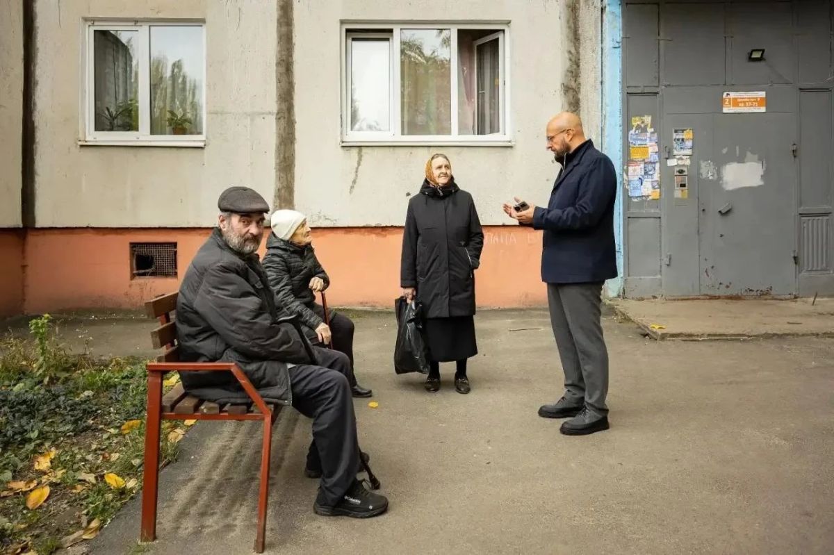 Мэр поделился с замерзающими курянами прямым телефоном диспетчерской РИР Энерго Мэр поделился с замерзающими курянами прямым телефоном диспетчерской РИР Энерго