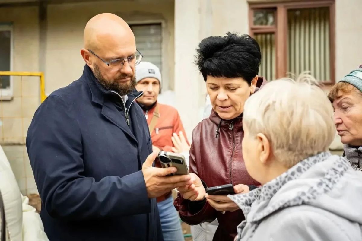 Мэр поделился с замерзающими курянами прямым телефоном диспетчерской РИР Энерго