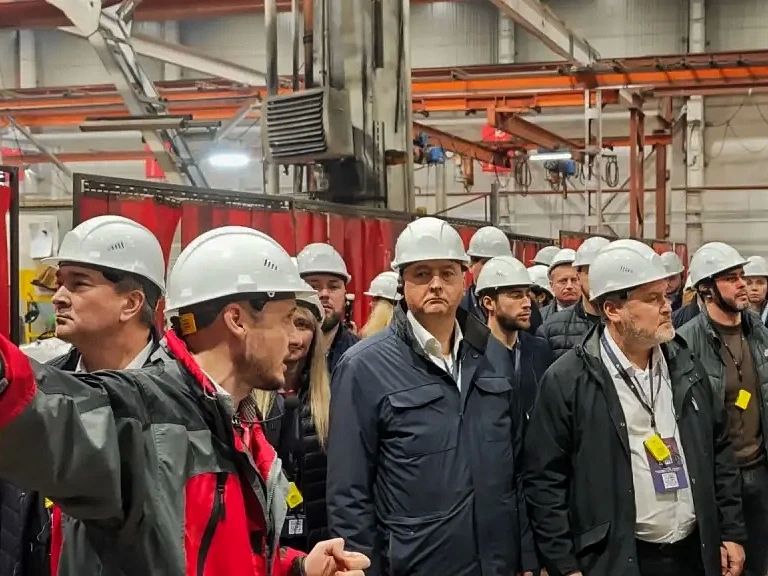 Курская делегация представляет регион на XXX Международном форуме-выставке «Российский промышленник» Курская делегация представляет регион на XXX Международном форуме-выставке «Российский промышленник»
