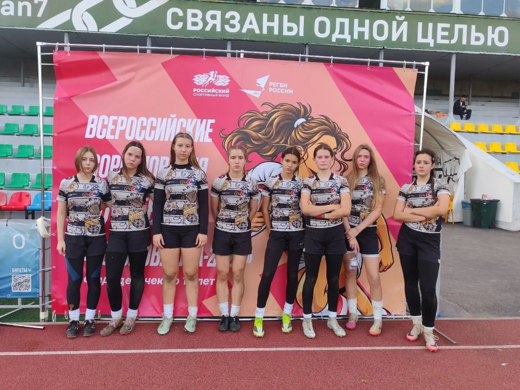 КРАСА РЕГБИ. Сборная Курской области стала бронзовым призером Всероссийских соревнований «Краса регби» по регби среди девочек до 14 лет КРАСА РЕГБИ. Сборная Курской области стала бронзовым призером Всероссийских соревнований «Краса регби» по регби среди девочек до 14 лет