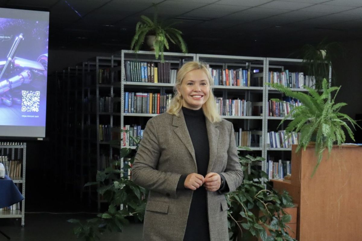 Екатерина Харченко: Поприветствовала участников Всероссийского научно-технологического диктанта Екатерина Харченко: Поприветствовала участников Всероссийского научно-технологического диктанта