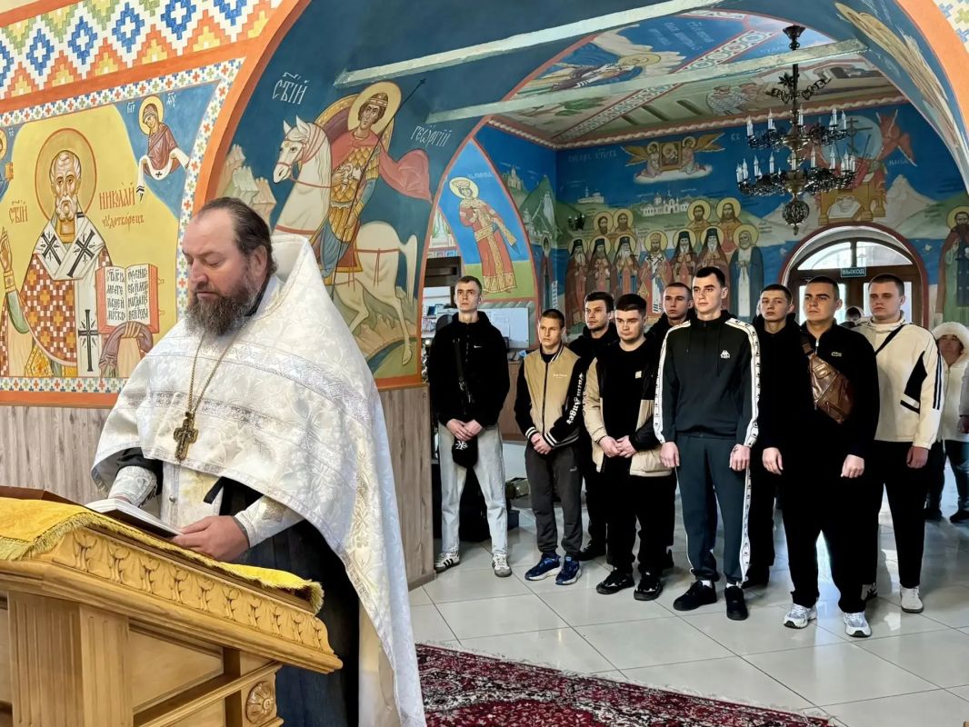 В Мантурово прошёл День призывника В Мантурово прошёл День призывника