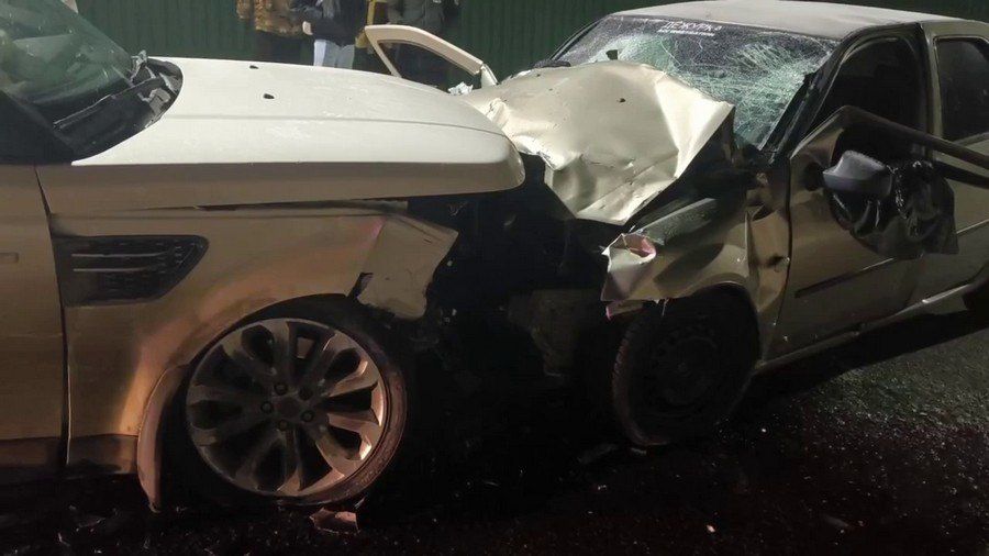 Авария произошла 24 октября в Курске на улице 1-ой Агрегатной Авария произошла 24 октября в Курске на улице 1-ой Агрегатной