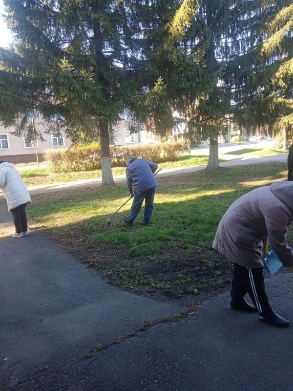 Субботник у ЕДДС: вместе делаем пространство чище! Субботник у ЕДДС: вместе делаем пространство чище!