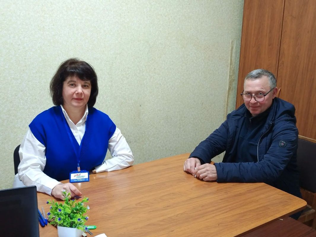 Координатор Дмитриевского района Вера Орлова провела важную встречу с ветеранами специальной военной операции Координатор Дмитриевского района Вера Орлова провела важную встречу с ветеранами специальной военной операции