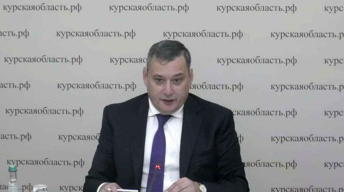 Хинштейн потребовал прекратить «детский сад» на заседаниях правительства