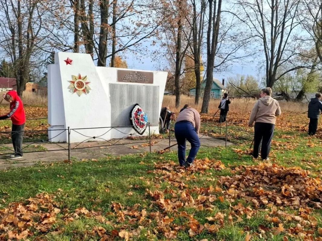 В Верхнелюбажской школе-интернате чтят подвиги предков В Верхнелюбажской школе-интернате чтят подвиги предков
