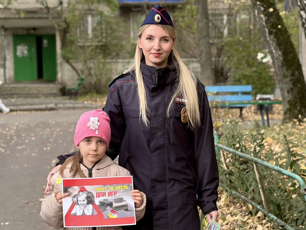 В Железногорске сотрудники Госавтоинспекции продолжают уделять особое внимание безопасности детей на дорогах В Железногорске сотрудники Госавтоинспекции продолжают уделять особое внимание безопасности детей на дорогах
