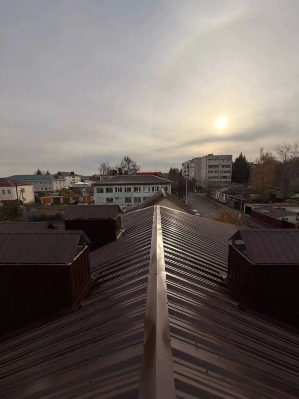 Завершаются работы по капитальному ремонту крыши многоквартирного дома по адресу: