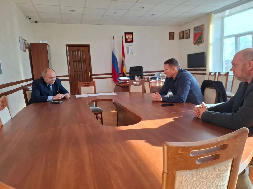 Сегодня состоялась рабочая встреча с представителями регионального дилера ПАО «КАМАЗ» — ООО «Партнёр Агро»