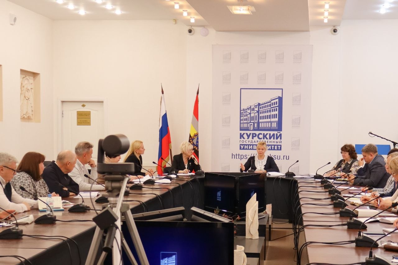 Екатерина Харченко: Разработка совместных образовательных программ с компаниями-работодателями, внедрение инструментов искусственного интеллекта, расширение сети индустриальных партнёров в научной сфере