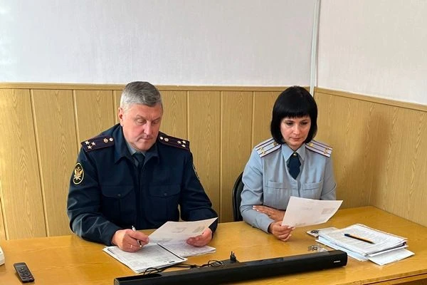 Сотрудники МСЧ-46 и ветераны ФСИН проверили знания о народах России