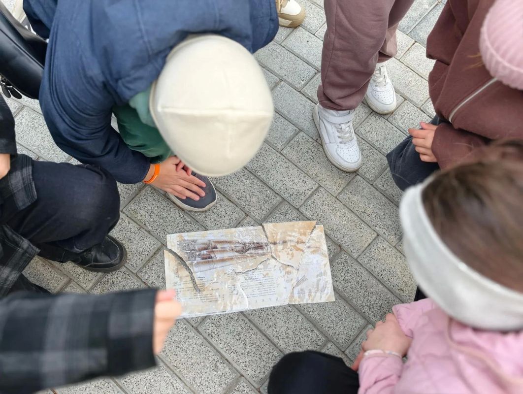 В КУРСКЕ СОСТОЯЛСЯ ПОЗНАВАТЕЛЬНЫЙ КВЕСТ «КОСМИЧЕСКИЙ КУРСК: ПРИКЛЮЧЕНИЯ МОЛОДОГО УЧЁНОГО» В КУРСКЕ СОСТОЯЛСЯ ПОЗНАВАТЕЛЬНЫЙ КВЕСТ «КОСМИЧЕСКИЙ КУРСК: ПРИКЛЮЧЕНИЯ МОЛОДОГО УЧЁНОГО»