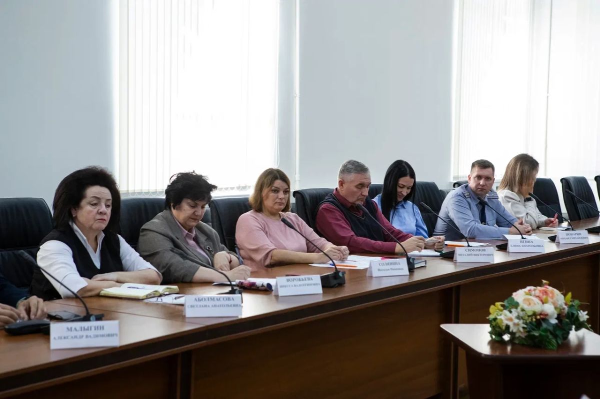 В Курске подвели итоги акции по выявлению детей, нуждающихся в защите государства В Курске подвели итоги акции по выявлению детей, нуждающихся в защите государства