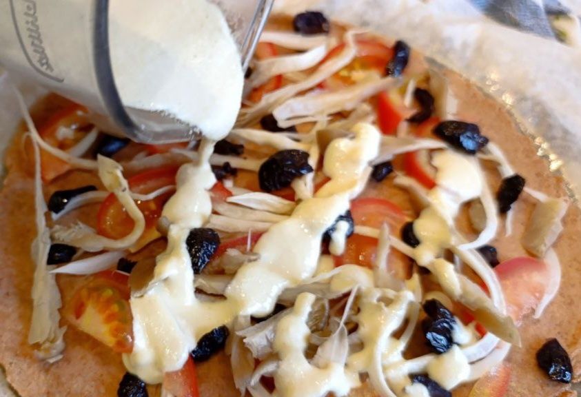 Сырный веганский соус из тофу: ваши блюда заиграют новыми красками!