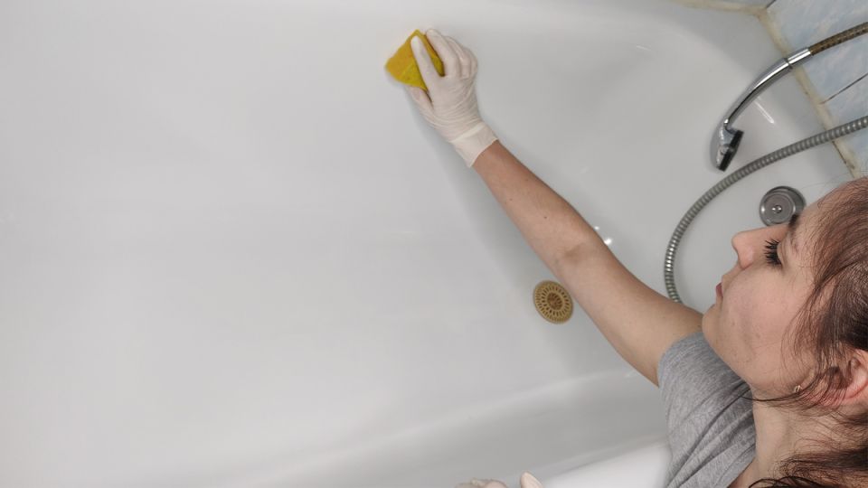 Как вернуть ванне первозданную белизну: эффективные советы