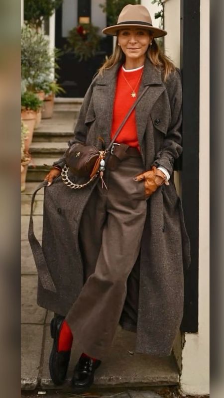 Шляпы для зрелых женщин: как выбрать и с чем носить стильные аксессуары в 2025 году