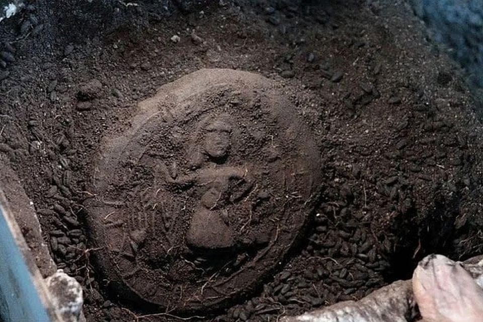 1300 лет хлеба с изображением Иисуса: археологическое открытие в Турции