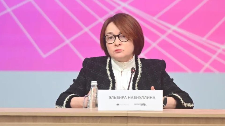 После новогодних праздников россиян ждут неожиданные финансовые подводные камни