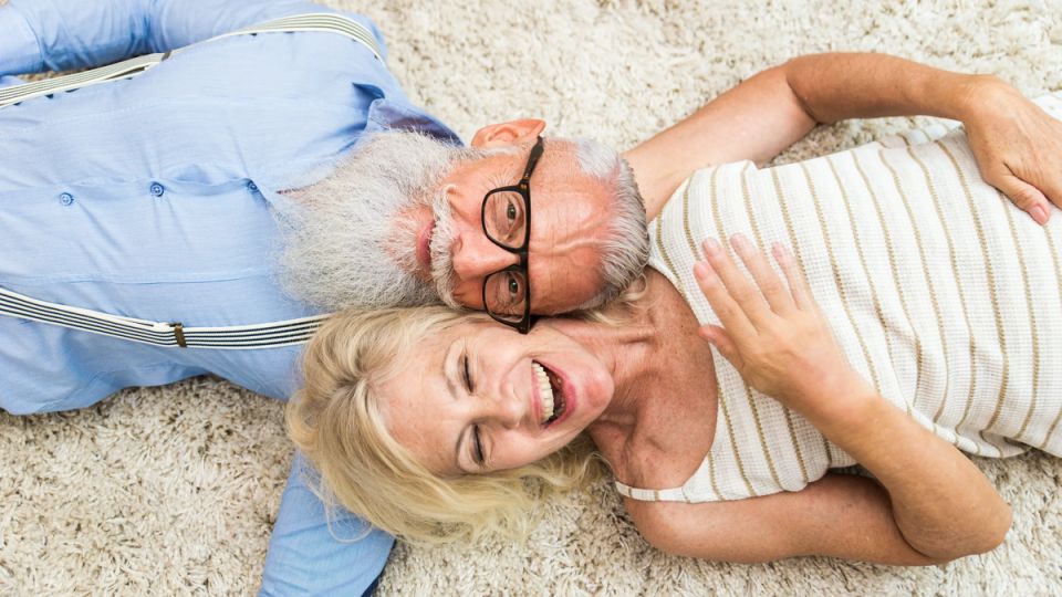 Одиночество после 60: что стоит за выбором женщин и мужчин