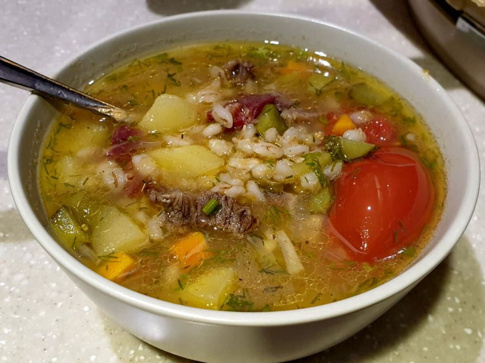 Как преобразить рассольник: секреты шеф-поваров